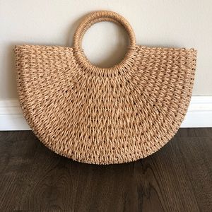 Woven beach bag
